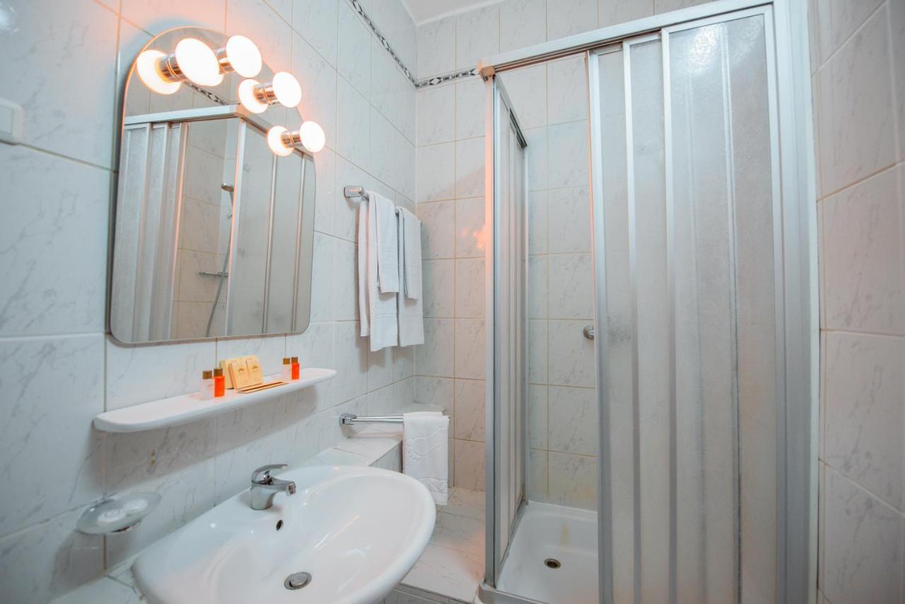 Hotel Kazakhstan Express Almaty Exterior foto